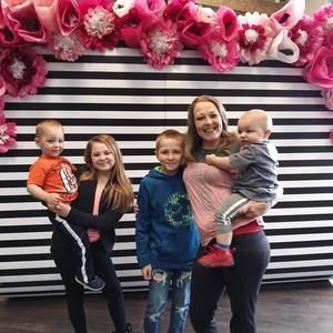 Meet your Posher, Karrie